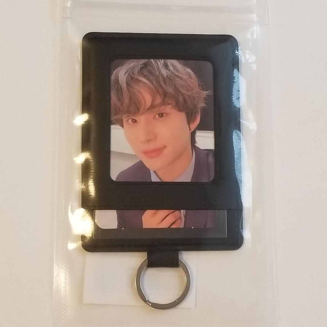 nct ペンミ トレカ nct ジョンウ カードウォレット NCT 2023 ジョンウ トレカ - メルカリ