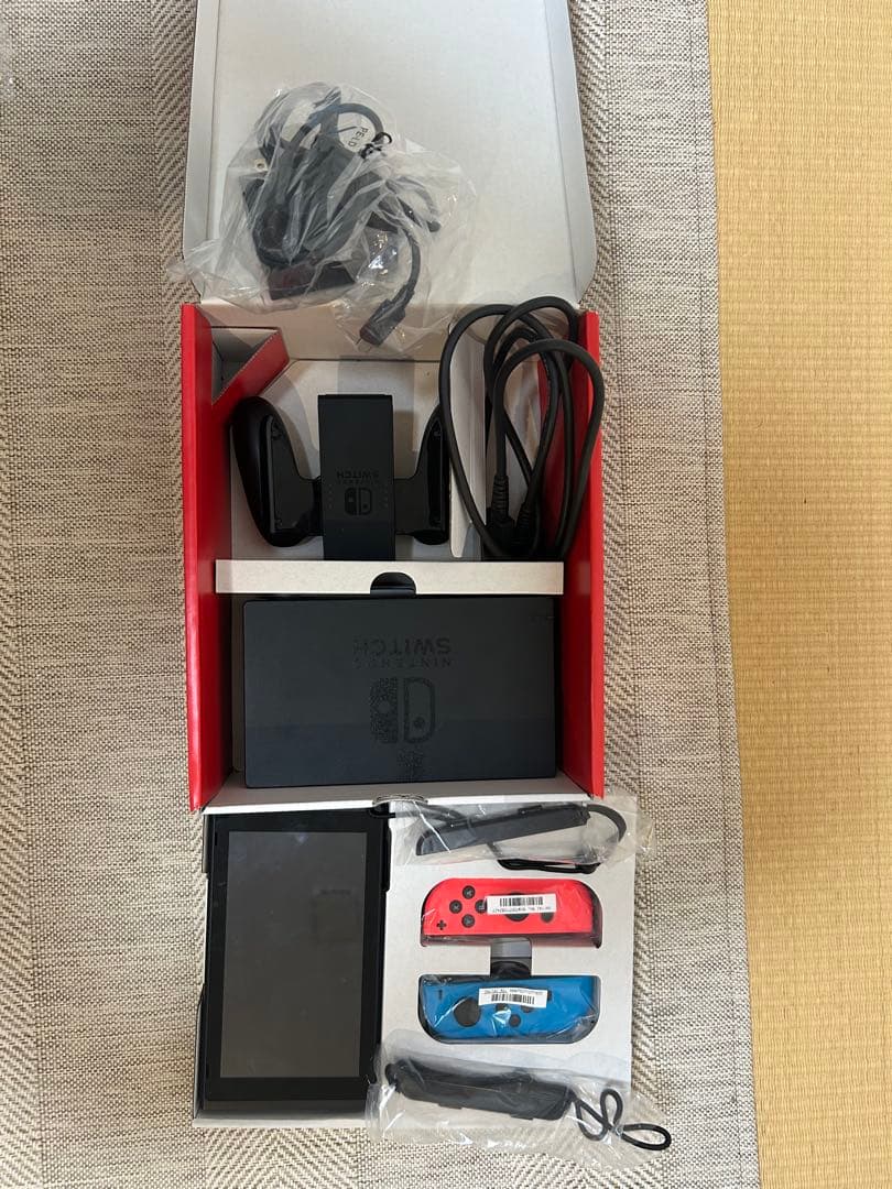 Nintendo Switch ネオンブルー・レッド 本体 ソフト6本セット - メルカリ