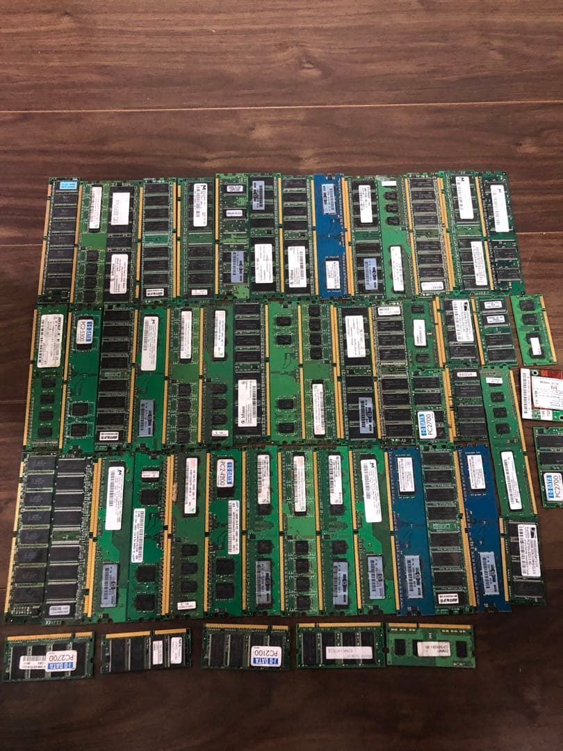 メモリー基盤ジャンク　約780g 基板セット 大2枚、中6枚、小2枚、合計10枚ジャンク品 - メルカリ