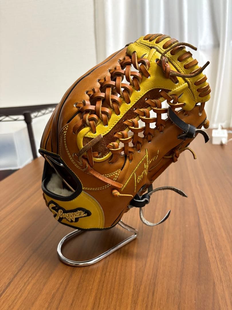 【激レア限定品】スラッガー　鳥谷引退記念　M00 プロ支給品刻印入 久保田スラッガー 硬式用グラブ 鳥谷選手 引退記念グラブ 本人ズバリ
