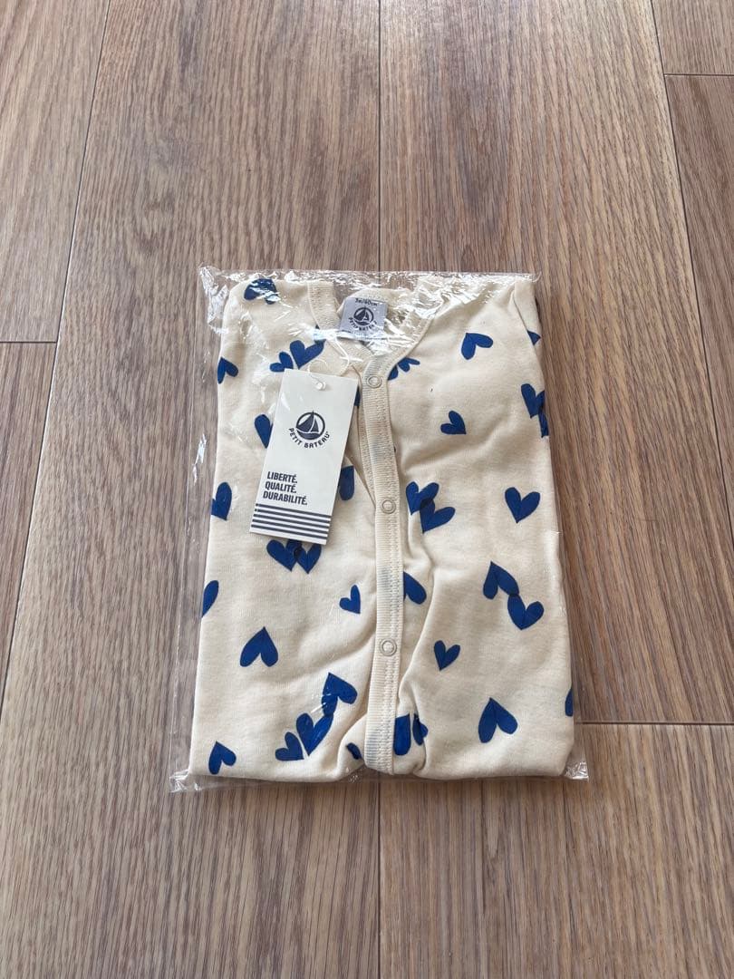 プチバトー 3m 60㎝ ハート ボーダー ロンパース ベビー服(~95cm)