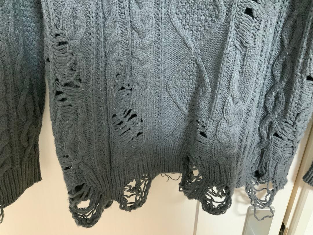 値下げ希望可 ミハラヤスヒロ ダメージ ケーブルニット グレー - メルカリ