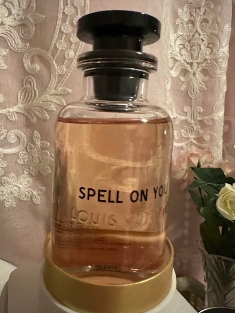 LOUIS VUITTON SPELL ON YOU 香水 サンプル付 - メルカリ