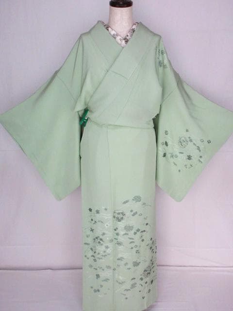 未着用に近い！さが美製＊薄萌葱色＊豪華刺繡尽し＊特選＊訪問着＊１６１ｃｍ＊裄６７