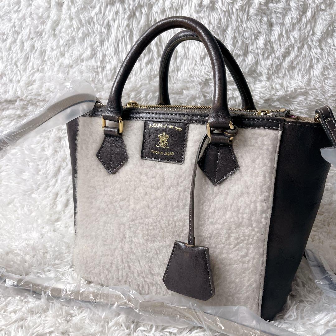 ADMJ 2way ハンドバッグ レザー ボア グレー 自立 ショルダーバッグ