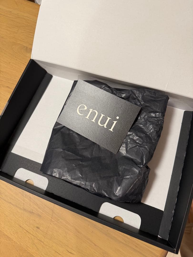 美容師 エプロン enui apronブラック フリーサイズ 箱とクーポン付き