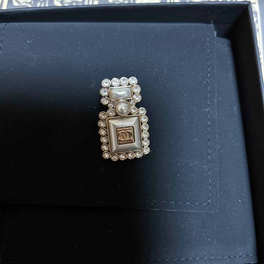 シルバー ゴールド ブローチ Jeweliss ブローチ パルム Palme 淡水パール シルバー ゴールド