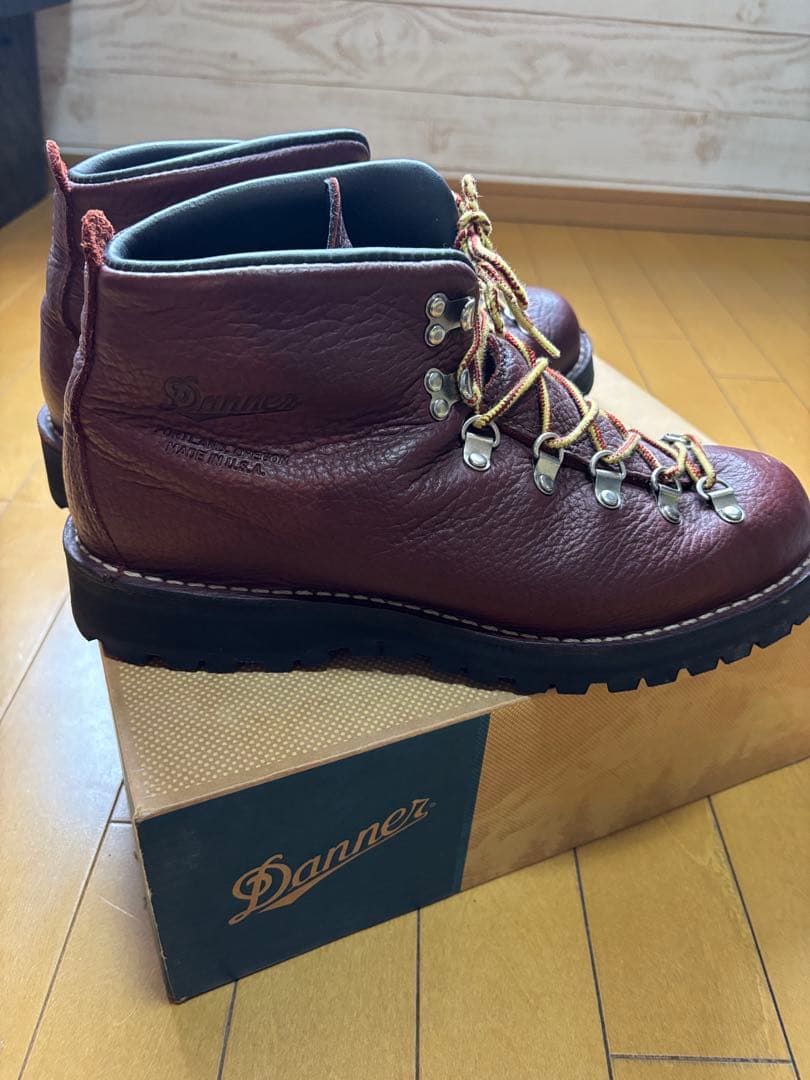 ダナー マウンテンライト 30815X BBQ 28cm バイソンレザー - メルカリ