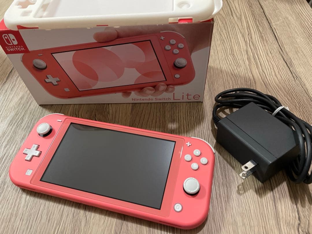 【美品】Nintendo Switch Lite コーラル 本体　アダプター付き 61BErfYT2qL._AC_UL210_SR210,