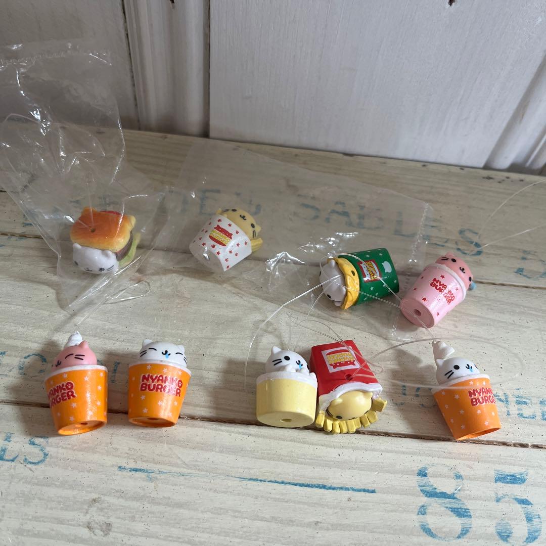 平成レトロ　にゃんにゃんにゃんこ　にゃんこバーガー　マスコット　9点セット 平成レトロ サンエックス にゃんにゃんにゃんこ 下敷き にゃんこ