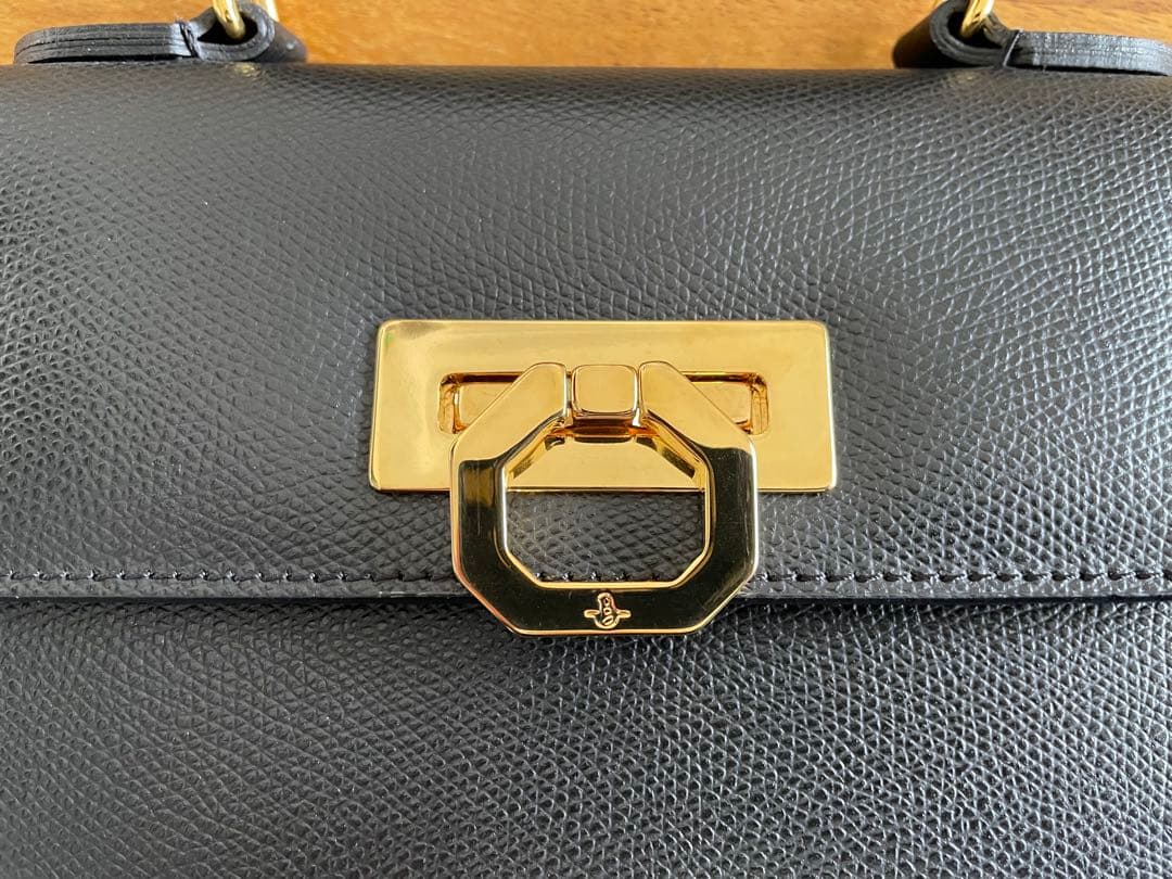 カルボッティタグ付き保存袋付き Greta245 ブラック - メルカリ