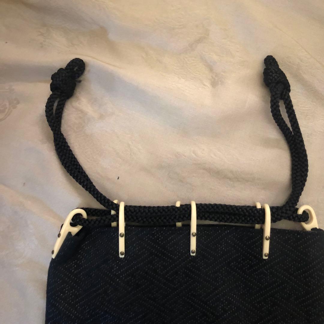 印傳屋合才袋 (中) 紺／紺 紗綾形