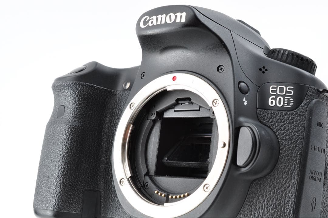 ◾️ 美品 ◾️ Canon EOS 60D ダブルズームキット 《 元箱付き 》