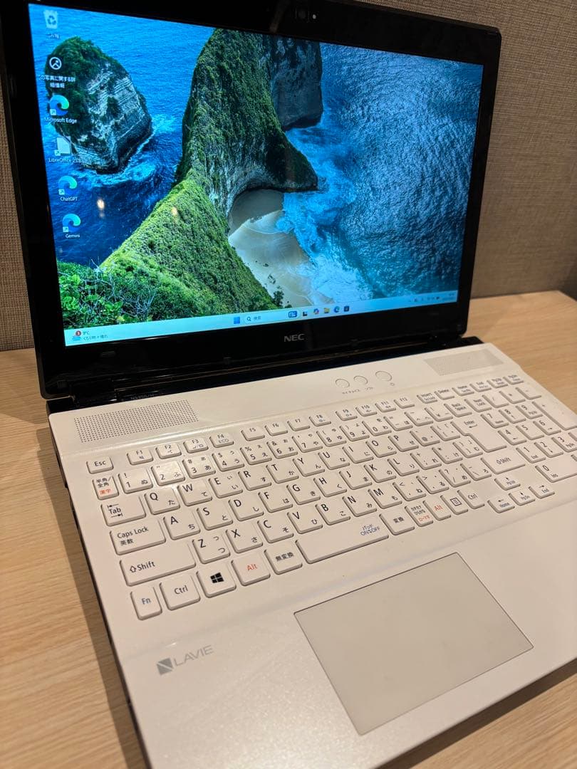 【Win11 】NEC LAVIE 15.6型/ i3 /SSD/AI搭載 Win11 】NEC LAVIE 15.6型/ i3 /SSD/AI搭載