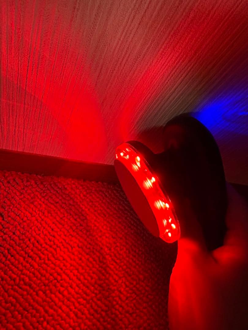 ESTHE TWIN B-2000 美顔器 - メルカリ