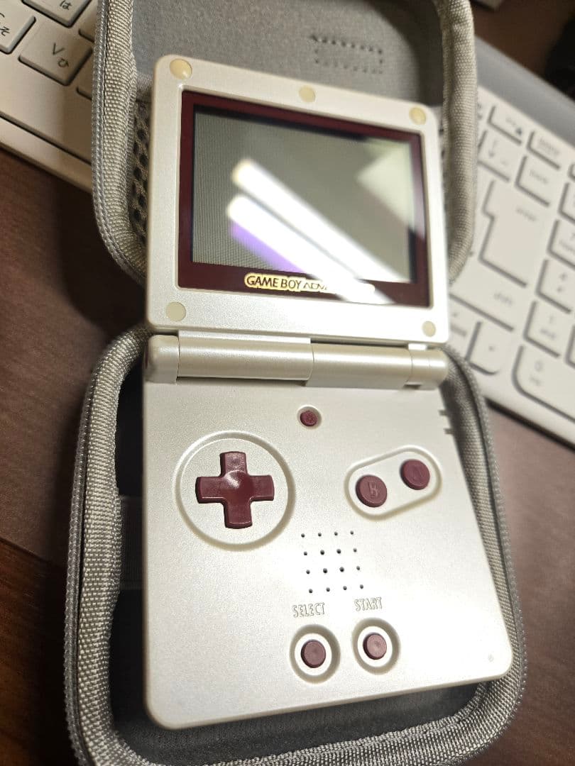 ゲームボーイアドバンスSP ファミコンカラー GBA](本体)ゲームボーイアドバンスSP GAMEBOY ADVANCE SP ファミコン
