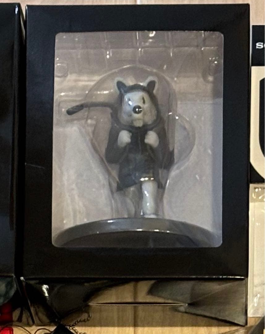 UVERworld ウルフ　フィギュア　狼 UVERworld ウルフ フィギュア 狼 - メルカリ