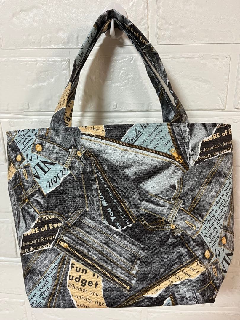 コヤンイサムチョン＊ハンドメイド＊トートバッグ＊ジョーズ - メルカリ