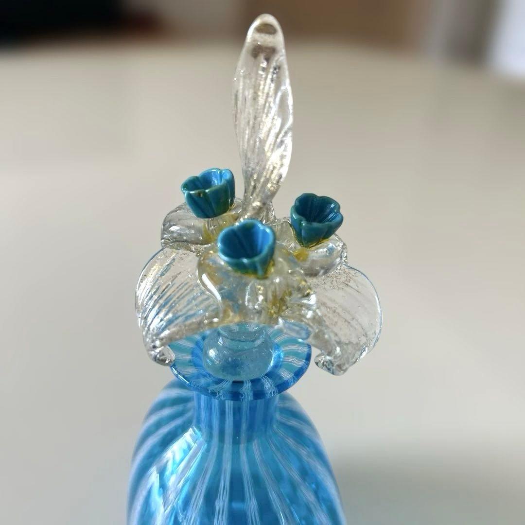 ベネチアングラス ムラーノ 香水瓶 マリンブルー白レース - メルカリ