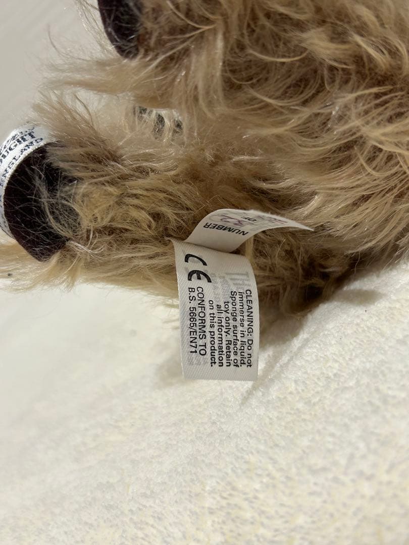 ミレニアム・シルバーアイズ・チーキー メリーソート社のテディベア