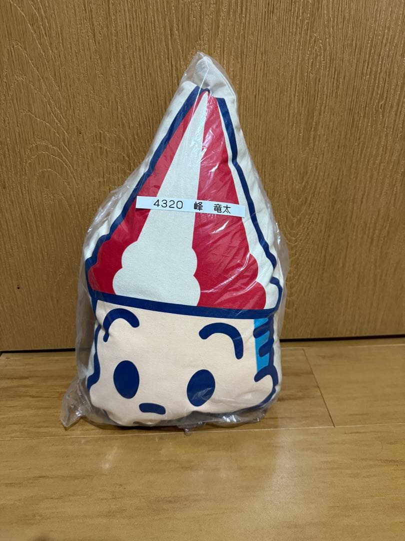 ボートレーサー　峰竜太選手　サイン入りクッション ボートレーサー 峰竜太選手 サイン入りクッション - メルカリ