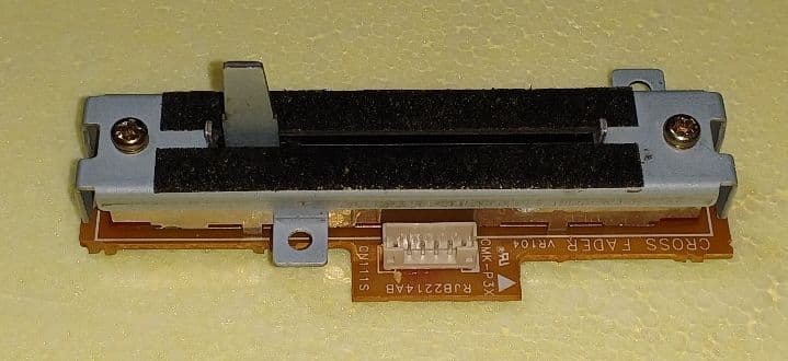 Technics SH-EX1200 交換用クロスフェーダー - メルカリ