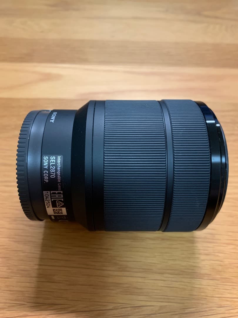 Sony FE 28-70mm F3.5-5.6 OSS レンズ