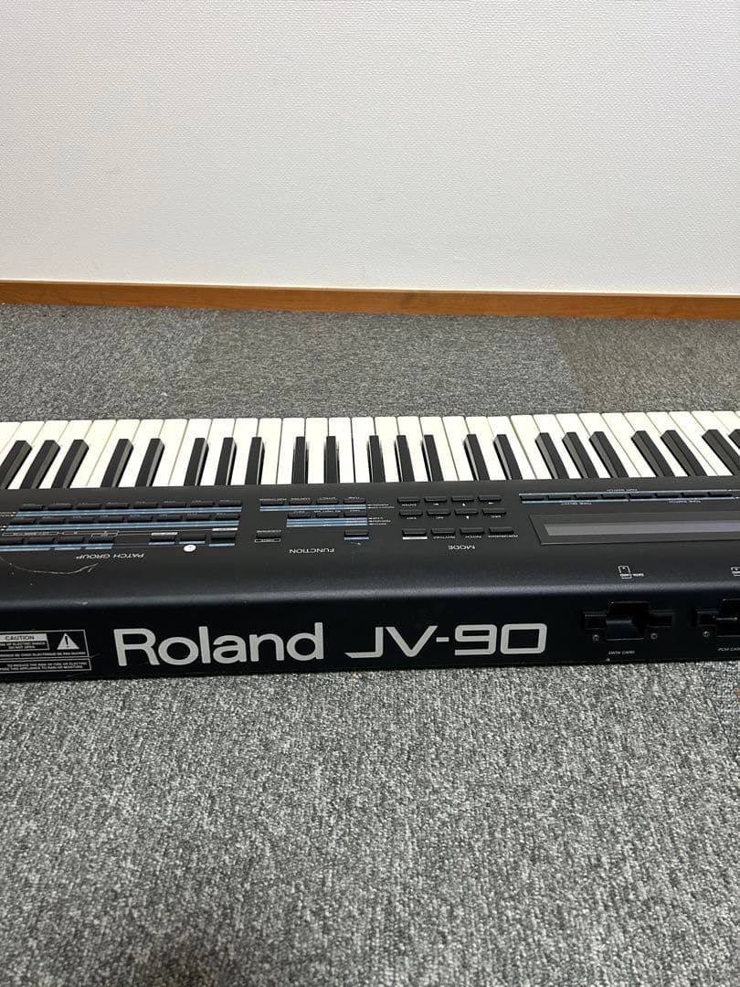 Roland ローランド JV-90 シンセサイザー 本体のみ - メルカリ
