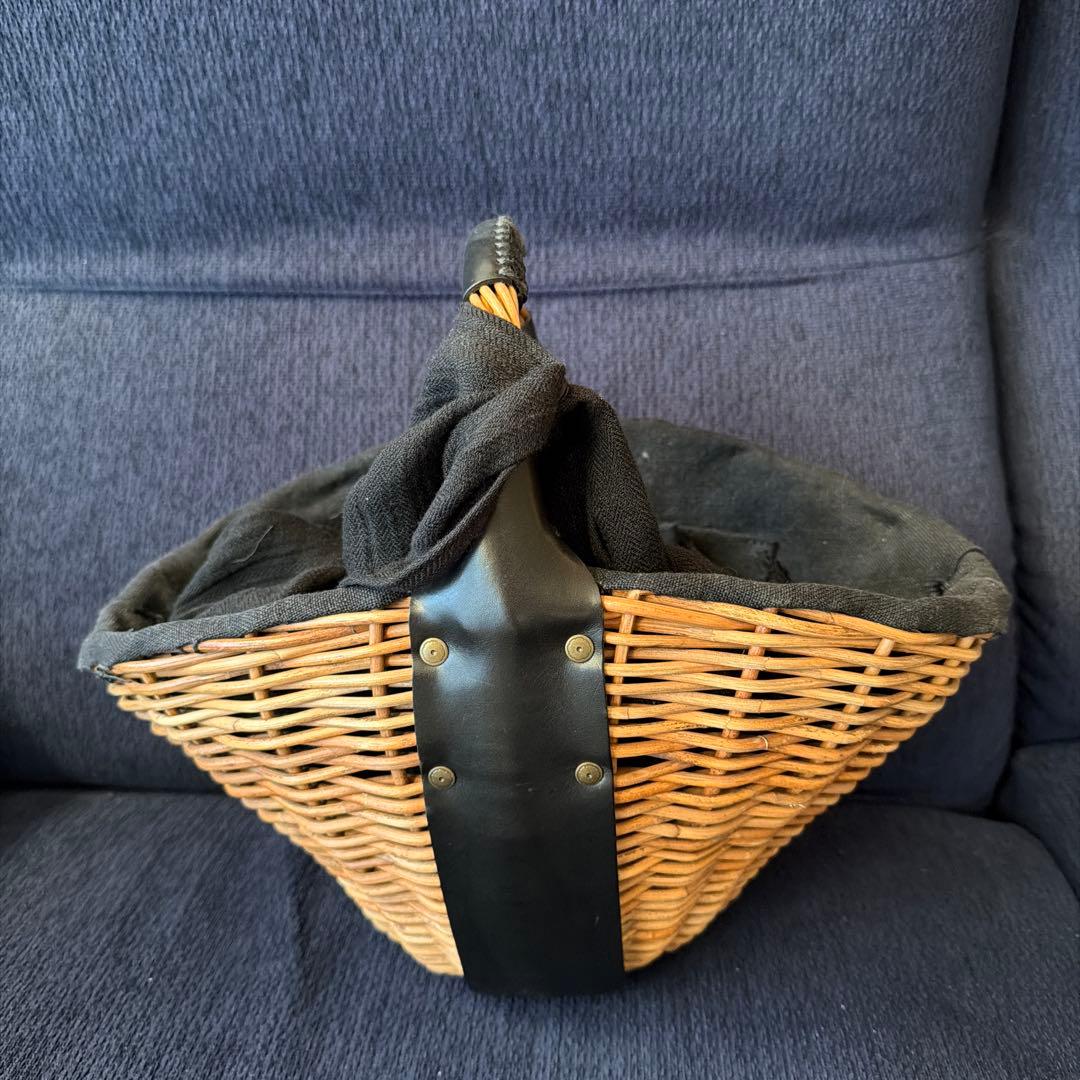 エバゴス籐製ハンドル付きかごバッグ たまのお出かけだからこそ「ebagos（エバゴス）」のカゴバッグを主役に