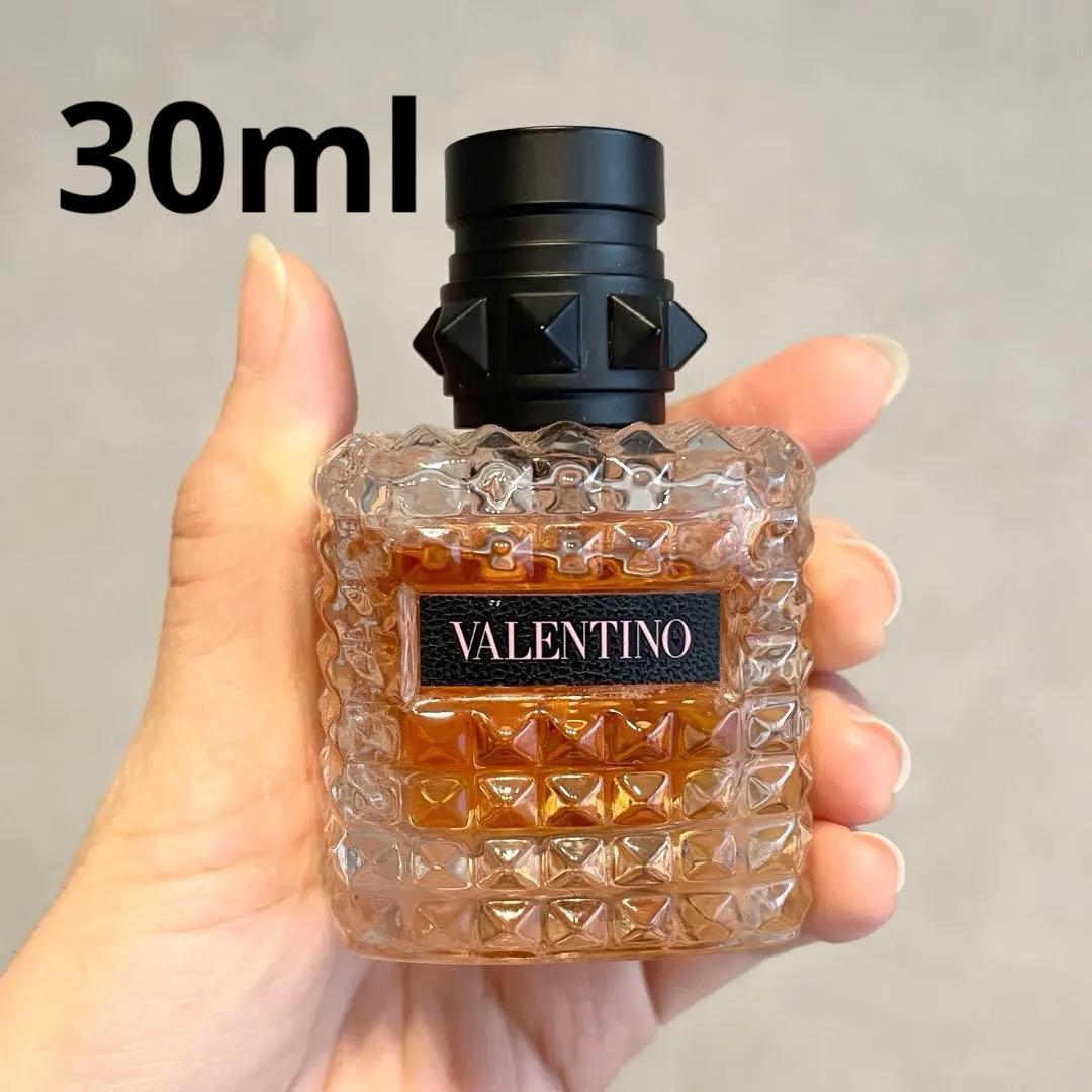 VALENTINO ドンナボーン　オードパルファ　30ml ドンナ ボーン イン ローマ コーラル オードパルファン 50ML