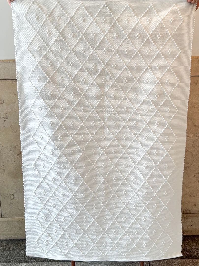 ラグ・カーペット popcornRUG ivory 楽天市場】ラグ ラグマット POP CORN STRIPE RUG 140×200 インド製 綿