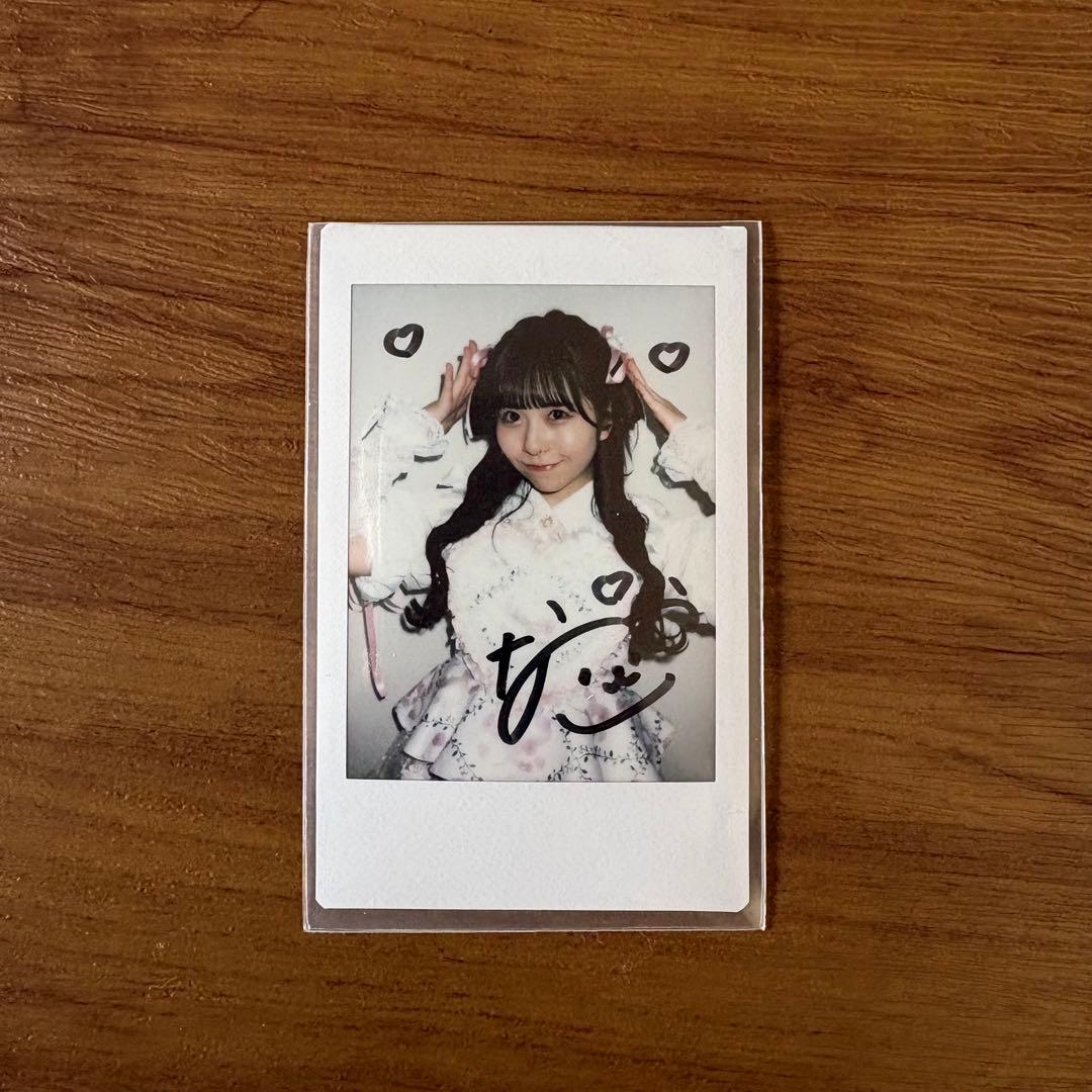栗田なつか サイン入りチェキ - メルカリ