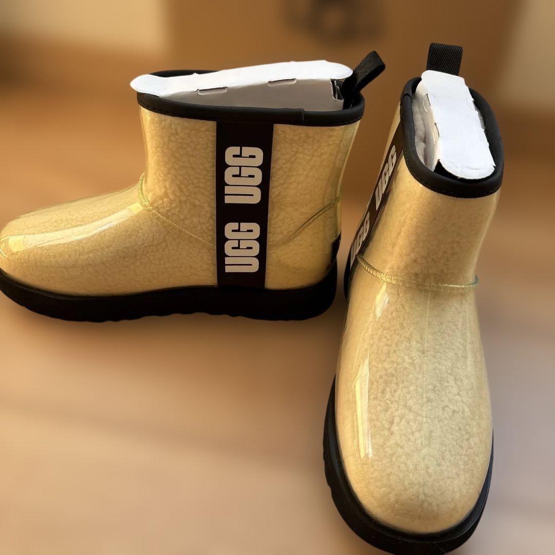 UGG クリアボア・レインブーツ サイズUSA7 - 靴割引