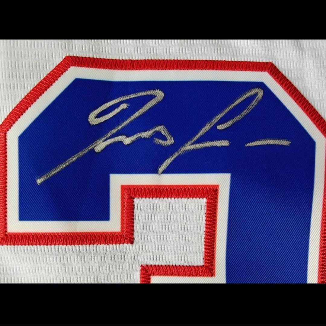 2月SALE】アクーニャJR. サイン入りジャージ MLBブレーブ - メルカリ