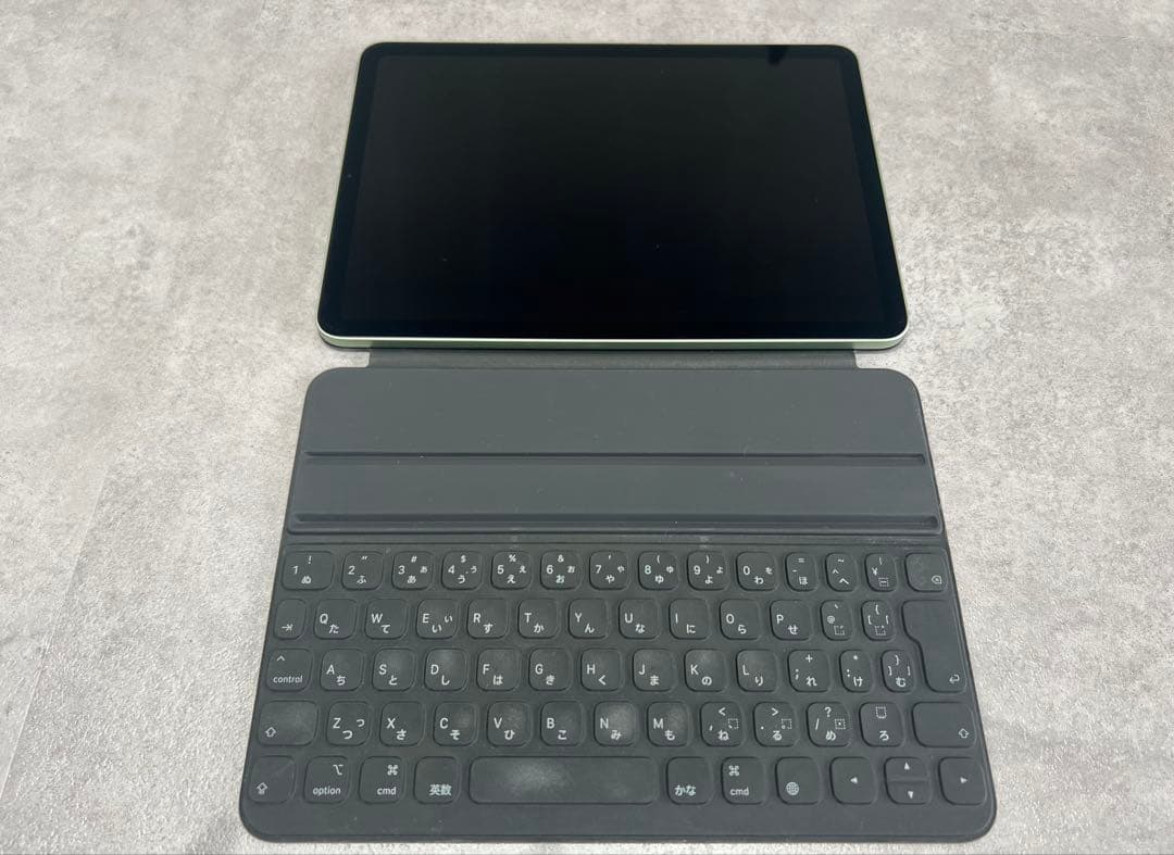 美品iPadAir 4世代97% (グリーン)+キーボード256GB WIFI