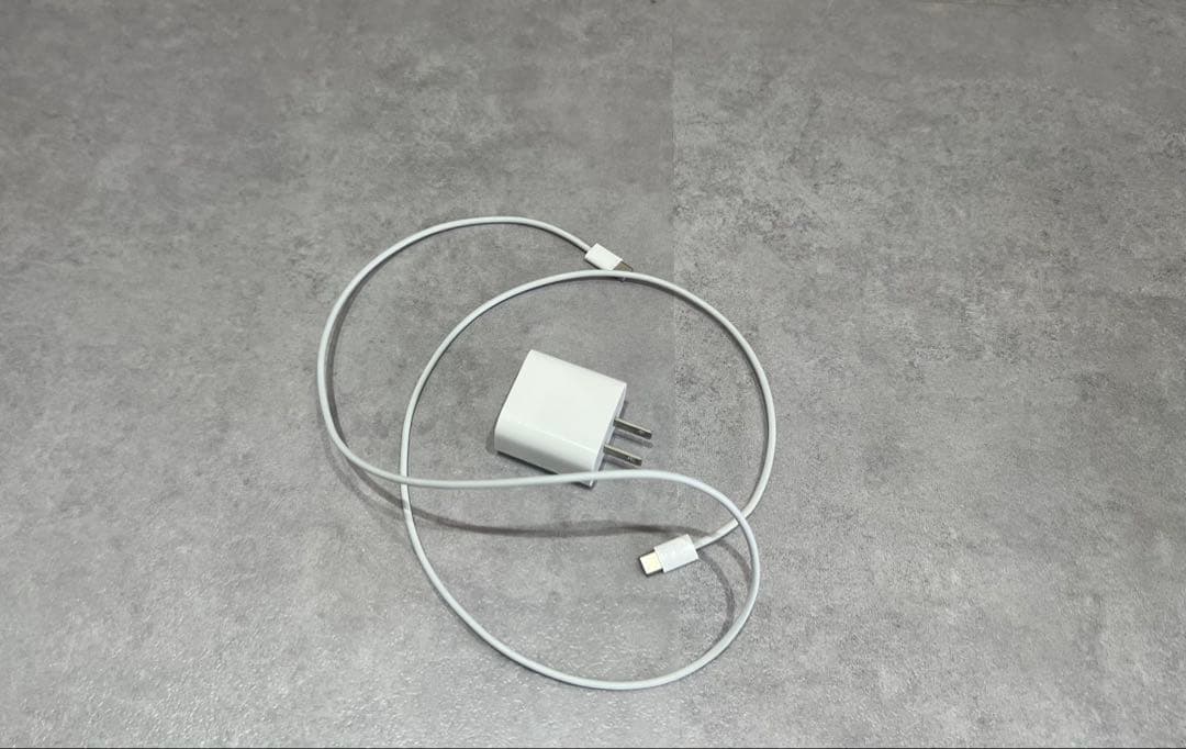 美品iPadAir 4世代97% (グリーン)+キーボード256GB WIFI