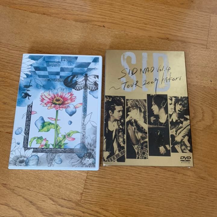 シド　DVD &本　まとめ売り　サインいり