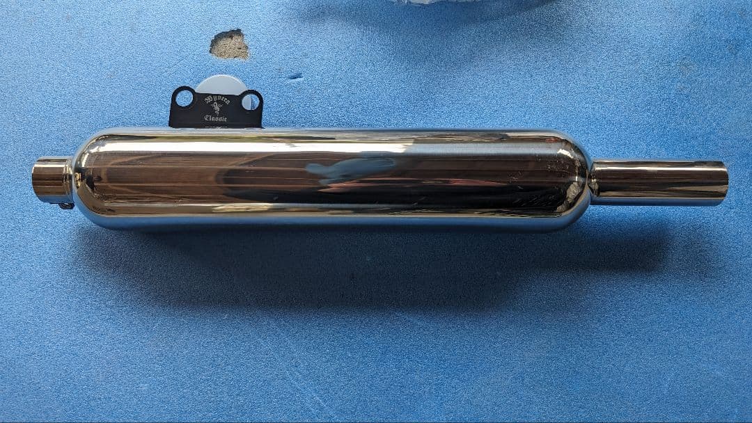 w650 アールズ・ギア ワイバンクラシックサイレンサー 左側 車検対応