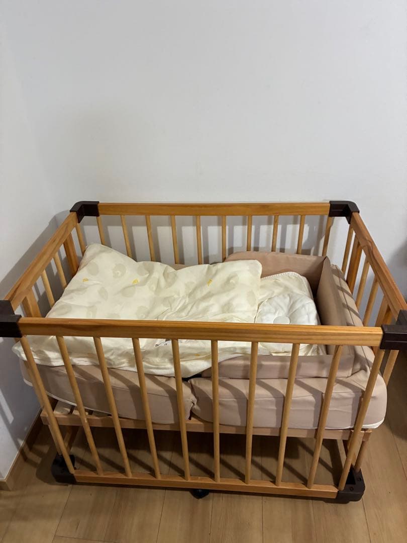 ファルスカ　ミニジョイントベッド　ベビーベッド farska（ファルスカ）ミニジョイントベッドネオ