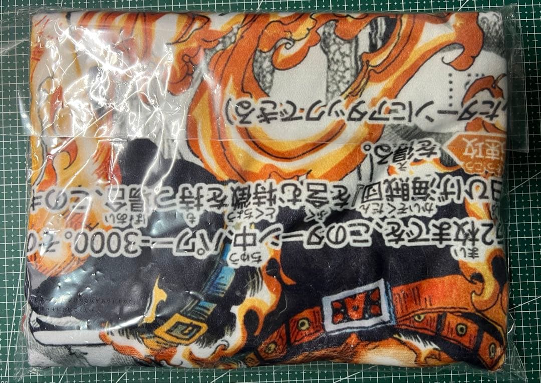 ワンピース 一番くじ B賞 カードデザインブランケット 火拳 エース