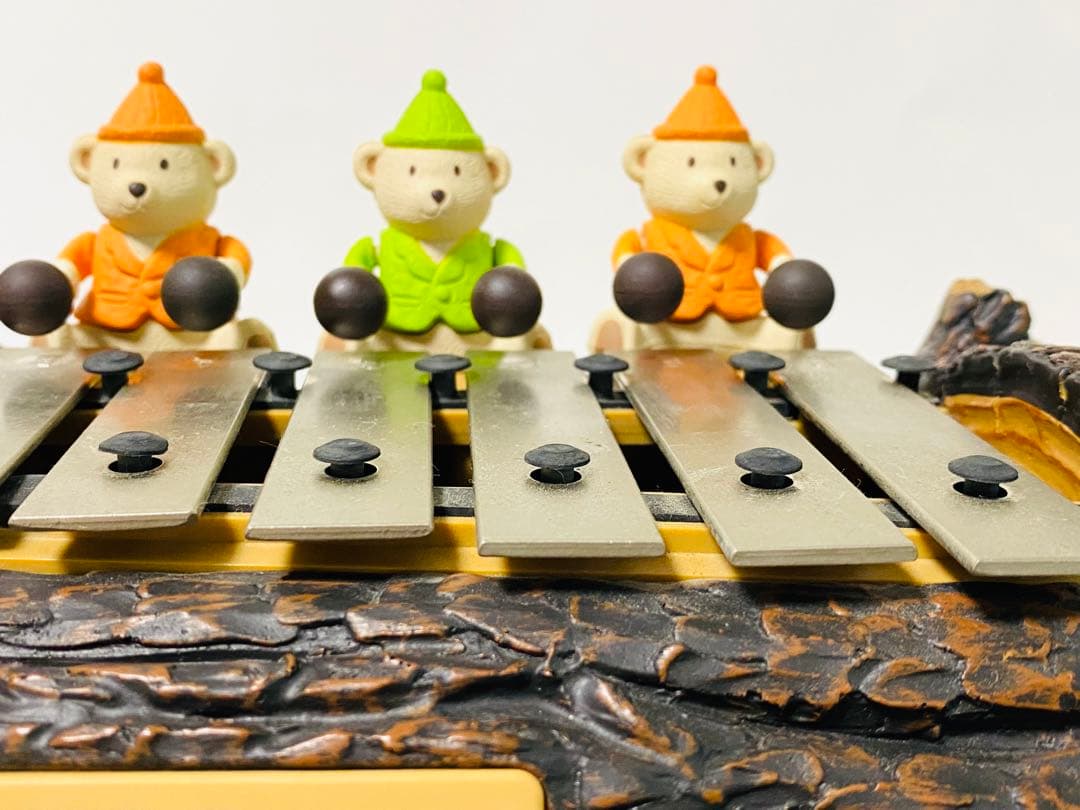 美品 】「こぐまの音楽隊」 からくり鉄琴オルゴール & 目覚まし置時計