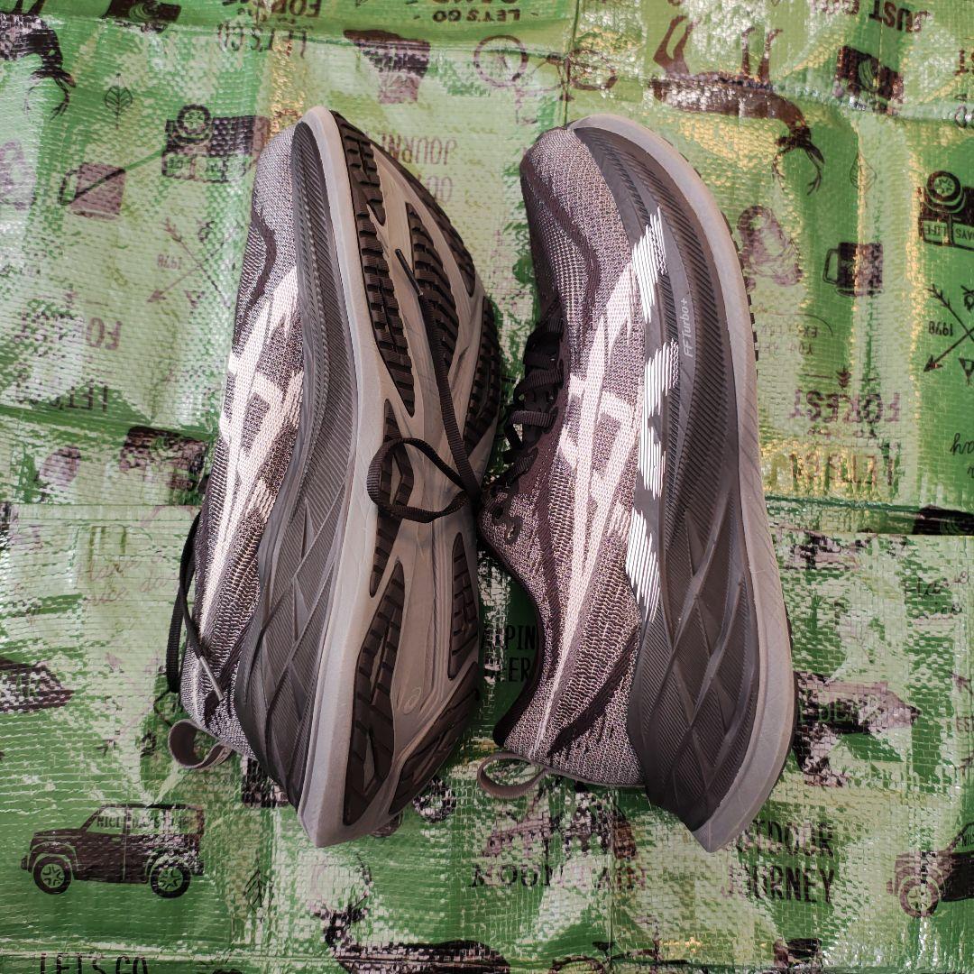 スーパーブラスト2　美品　26.0cm アシックス　厚底