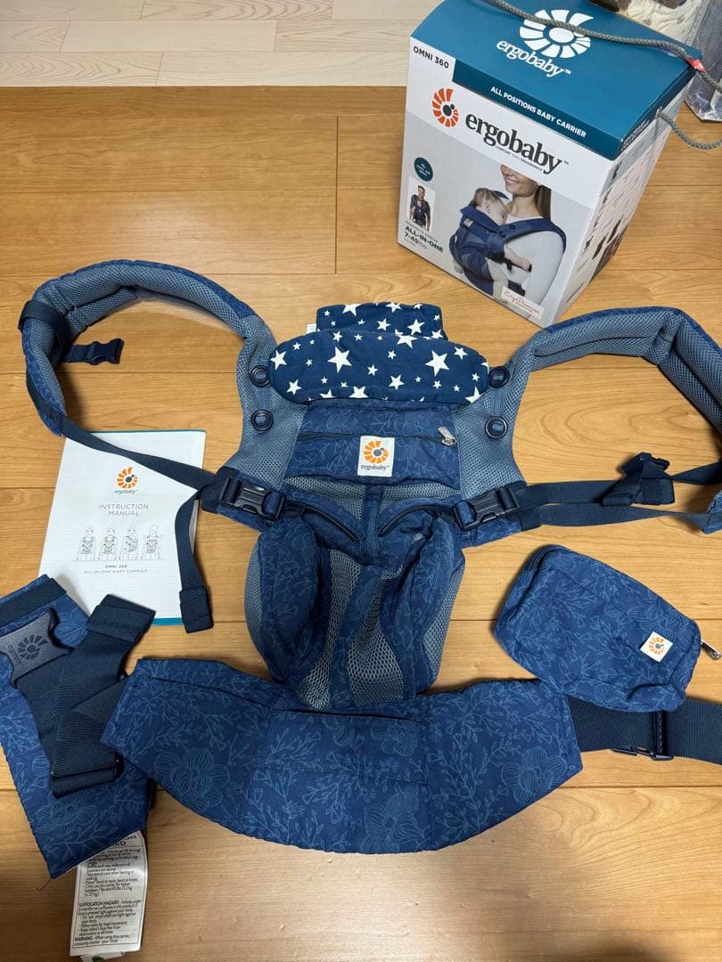 エルゴベビー 抱っこ紐 ネイビー 星柄 Ergobaby - エルゴ 抱っこ紐 ブラック 星柄 の通販 by minmi｜エルゴ