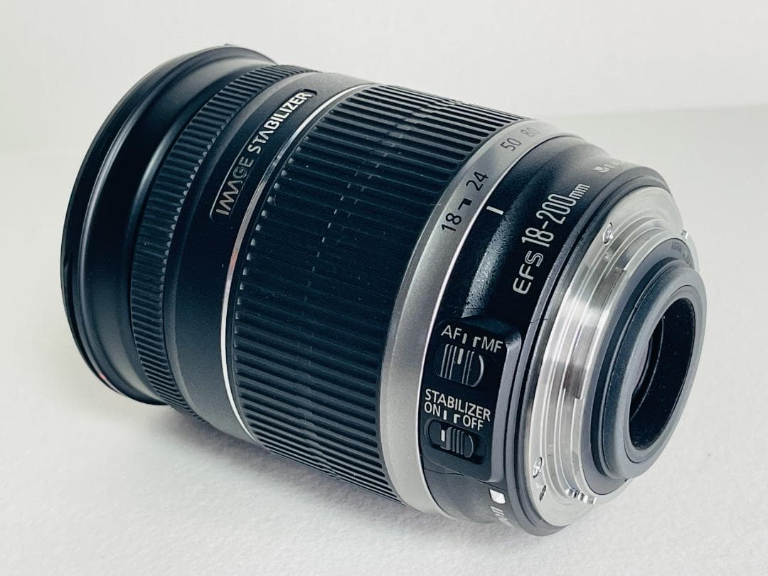 ⭐美品⭐キヤノン CANON EF-S 18-200mm F3.5-5.6 IS