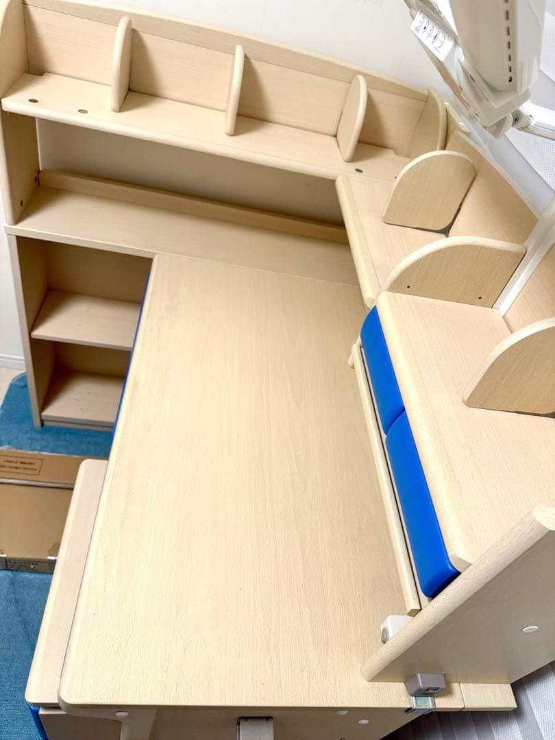 大阪引取り限定）KOIZUMI L字型学習机とチェアセット