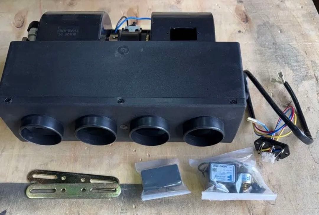 きんちゃん専用　リアエアコン　エバポレーター　FORMULA-1 本体 12V リアエアコン エバポレーター FORMULA-1 本体 12V 最新式 12V 汎用 最