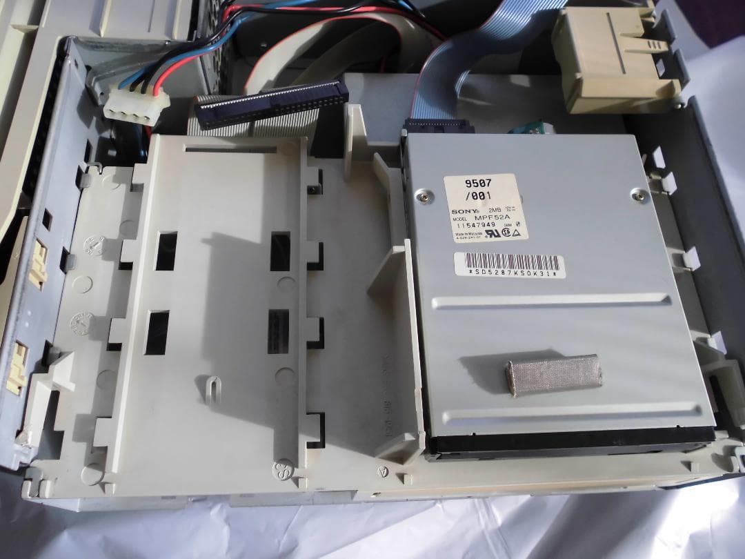 動作確認済み・ジャンク扱い】 7500/100 キーボード マウス付き - メルカリ