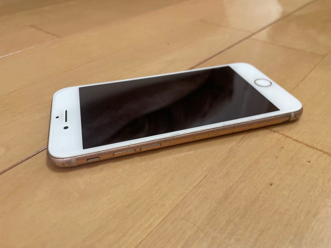 S*）様 iPhone8 64GB機能不良、背面割れあり、専用箱無し本体のみ