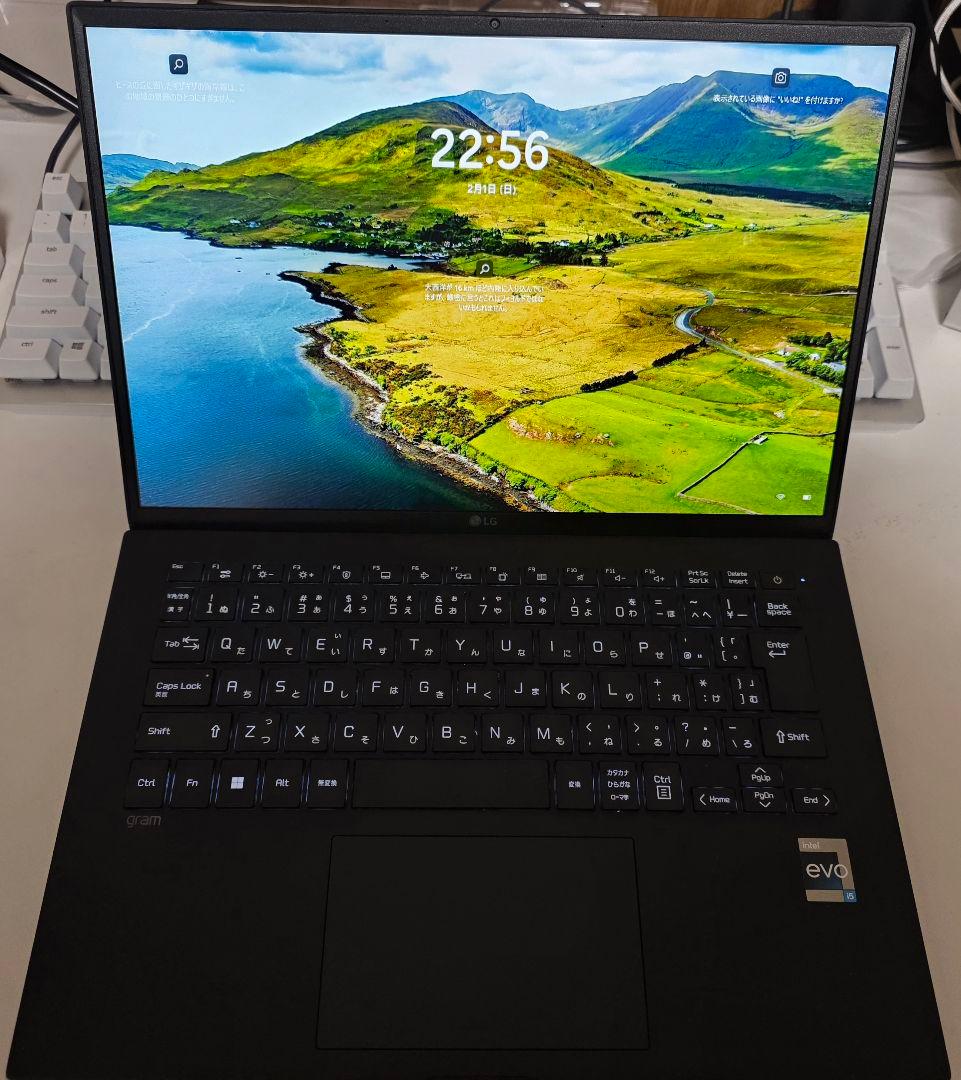 LG gram14 999g超軽量 37時間駆動13世代i5 16Gメモリ Amazon.co.jp: LG gram/超軽量（999g）/長時間駆動（最大27h）/Core i5
