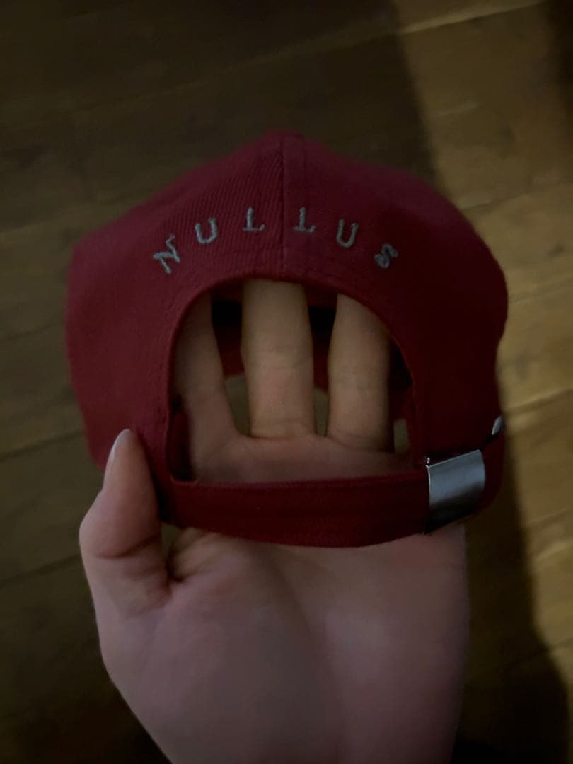 nullus 25ss HOMME ALONE キャップ 赤 - メルカリ